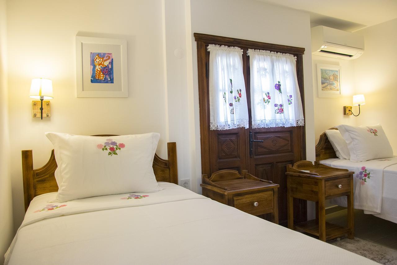 Monza House Otel Siğacık Exterior foto